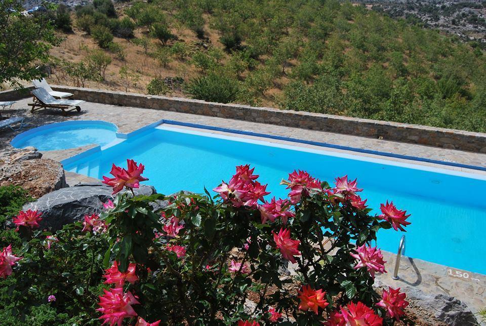 Arodamos Guesthouse Krousonas  Екстериор снимка