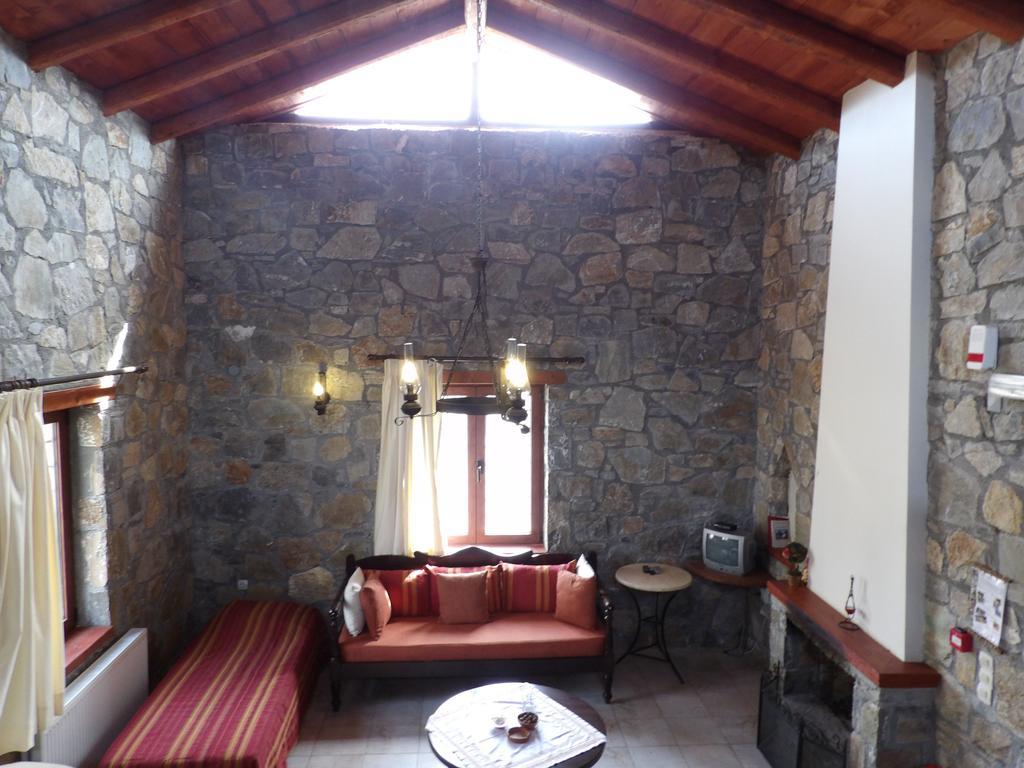 Arodamos Guesthouse Krousonas  Екстериор снимка
