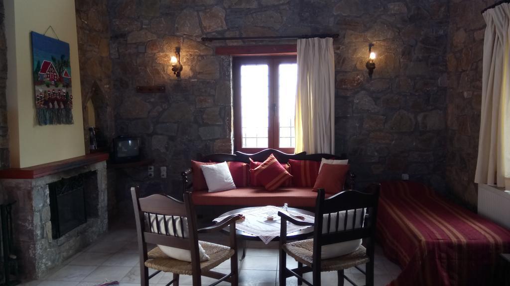 Arodamos Guesthouse Krousonas  Екстериор снимка